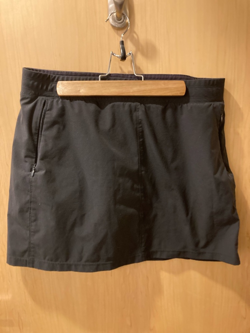 Kuhl - Black Women's Athletic Skort
